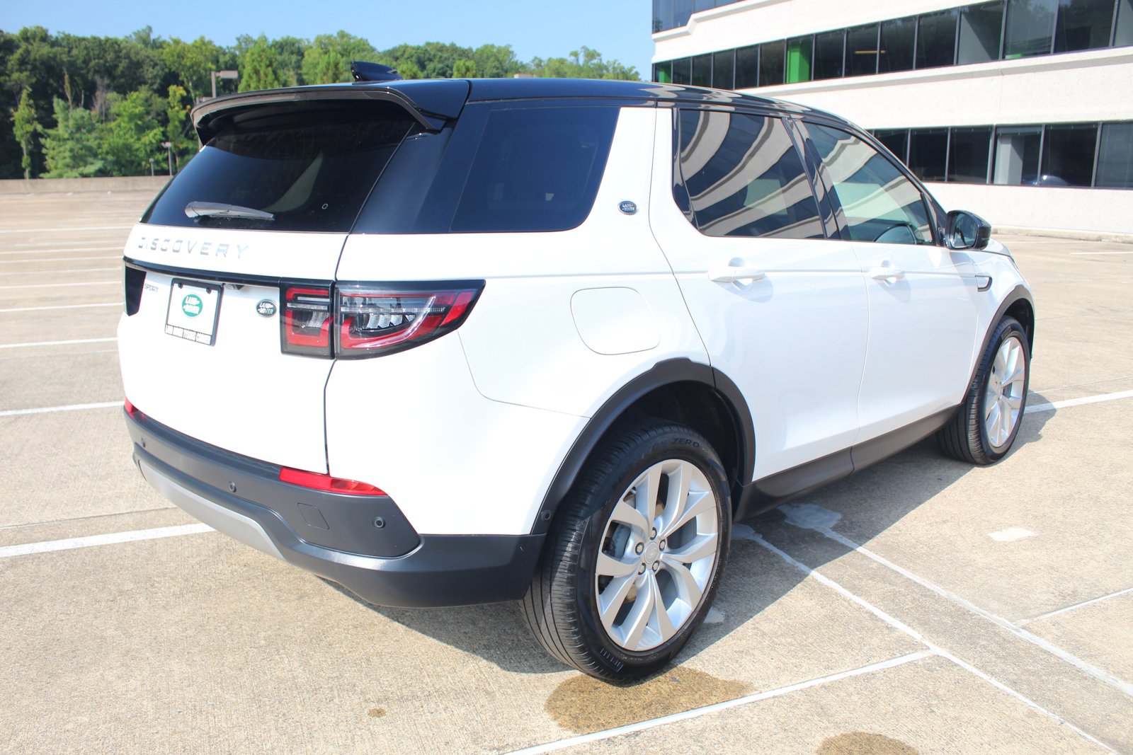 Used 2021 Land Rover Discovery Sport SE with VIN SALCP2FX8MH886190 for sale in Vienna, VA