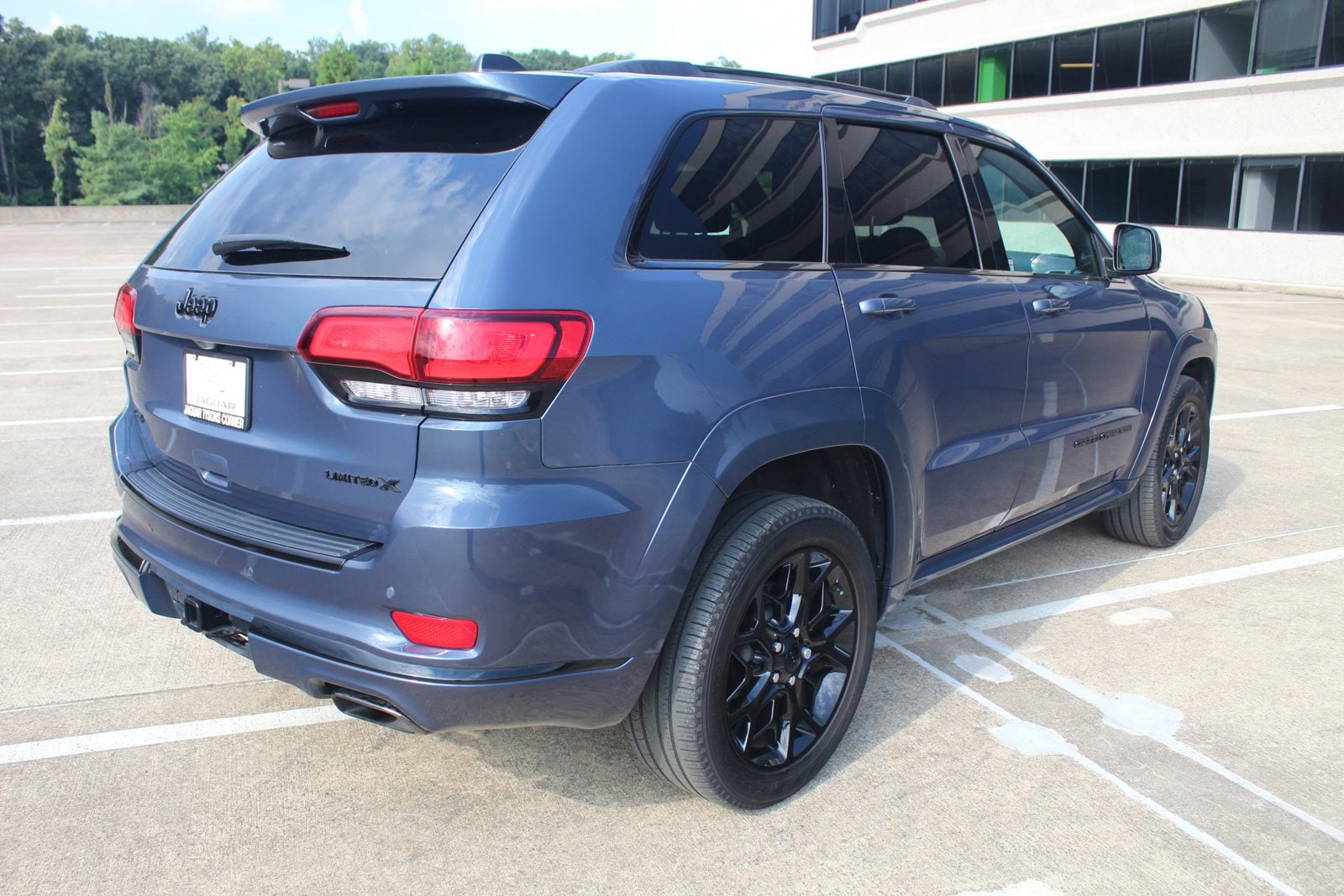 Used 2021 Jeep Grand Cherokee Limited X with VIN 1C4RJFBG6MC827281 for sale in Vienna, VA