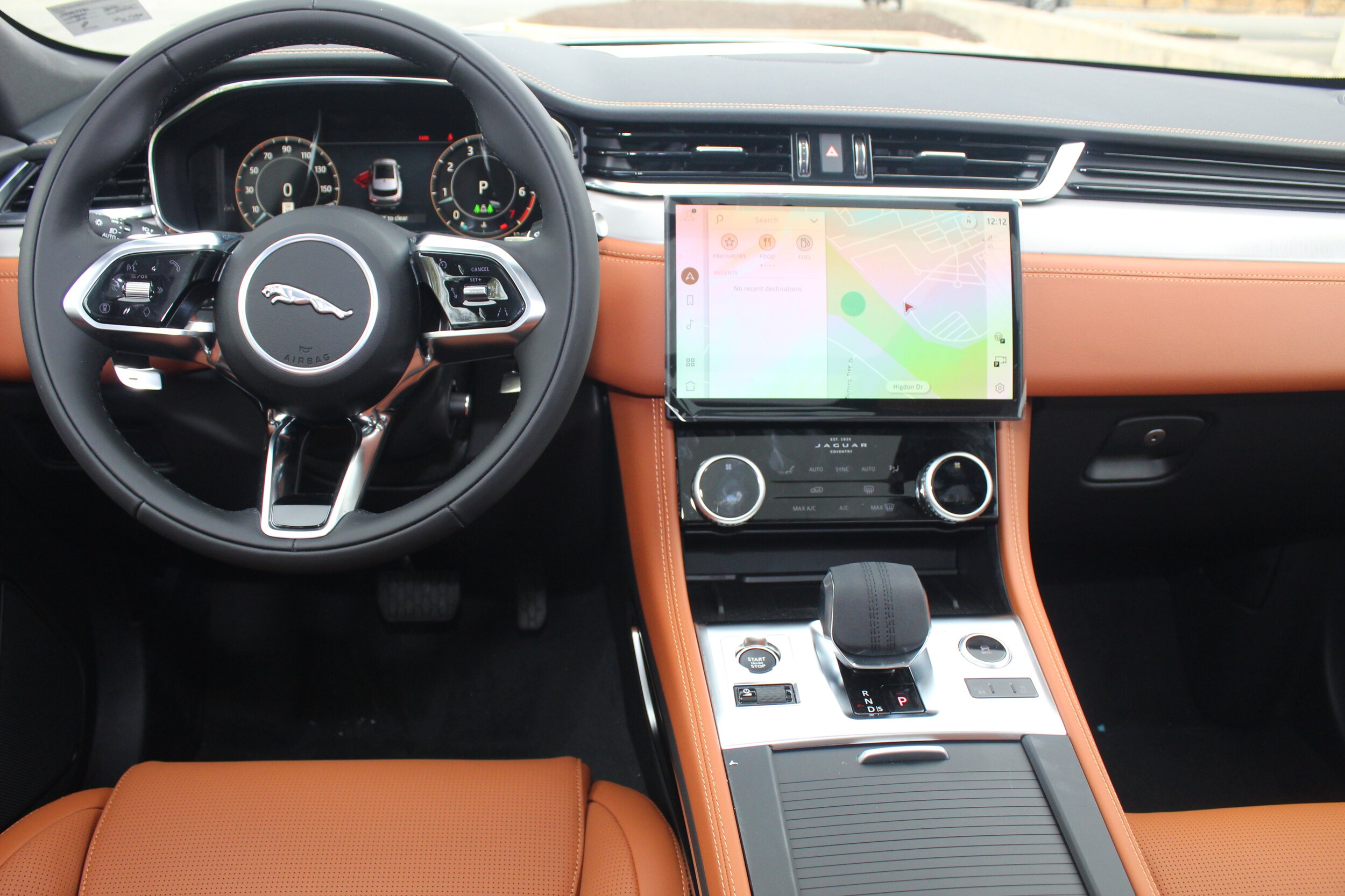 2026 Jaguar F-PACE P250 R-Dynamic S photo 4