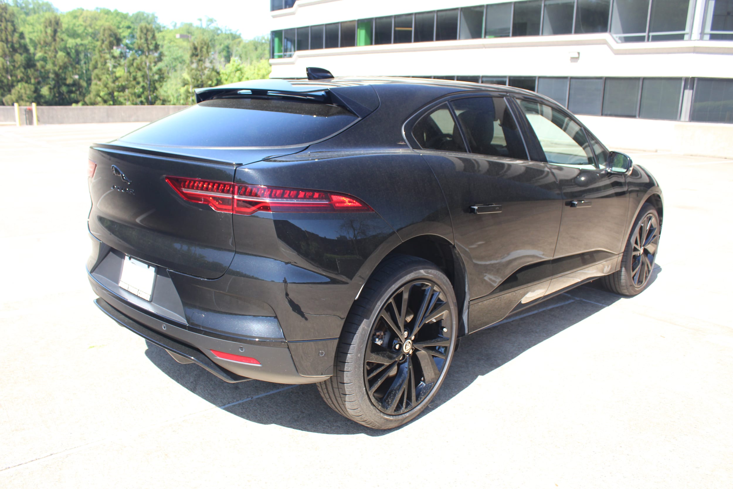 Certified 2024 Jaguar I-PACE R-Dynamic HSE with VIN SADHM2S10R1633425 for sale in Vienna, VA