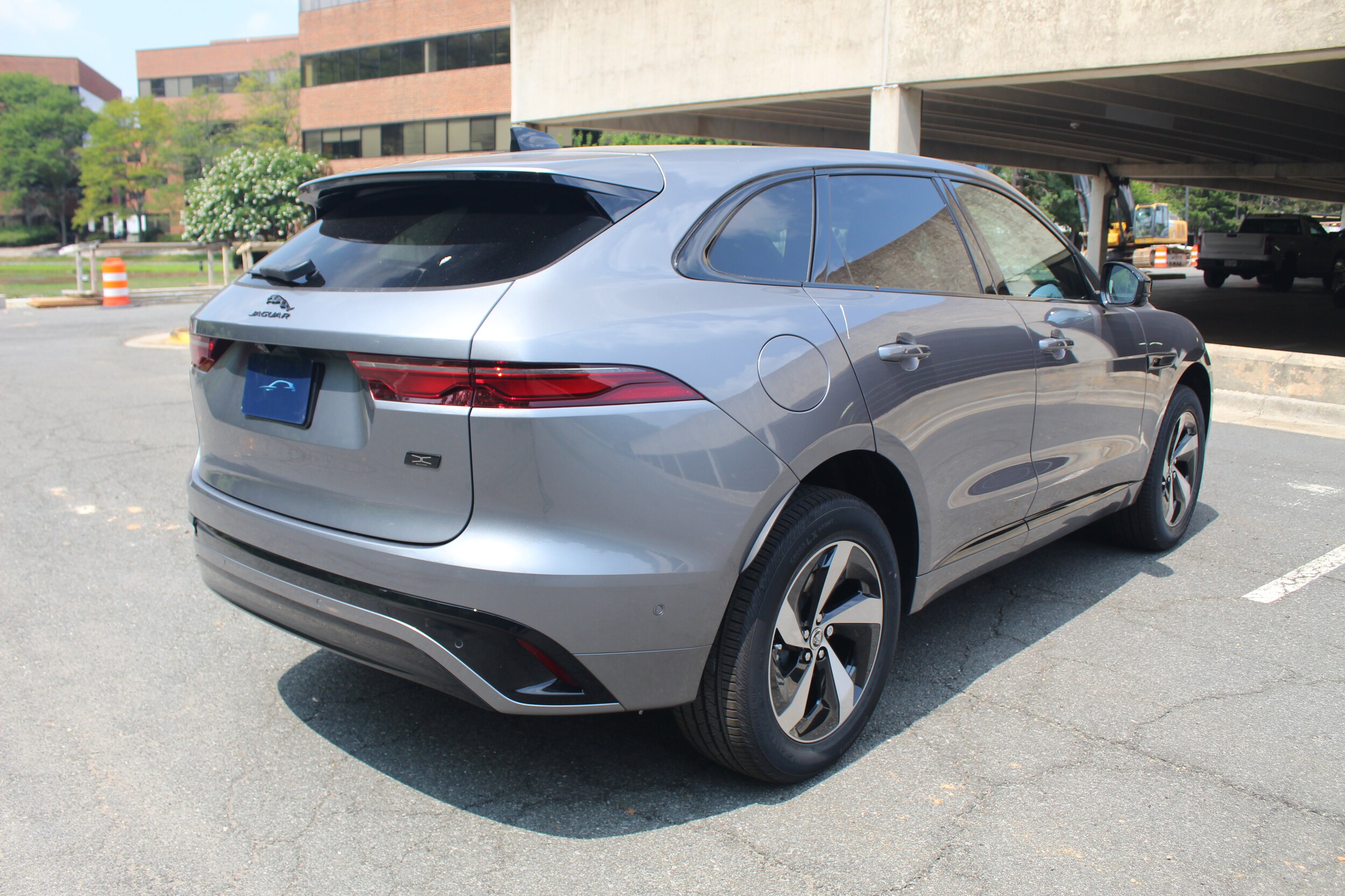 2026 Jaguar F-PACE P250 R-Dynamic S photo 2