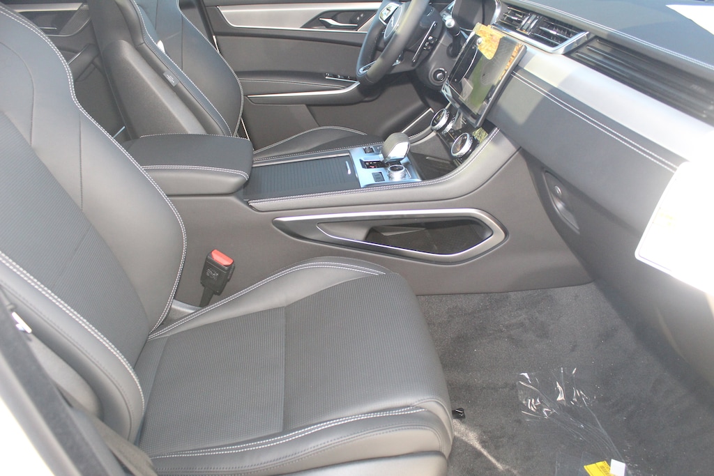 New 2026 Jaguar F-PACE P250 R-Dynamic S SUV