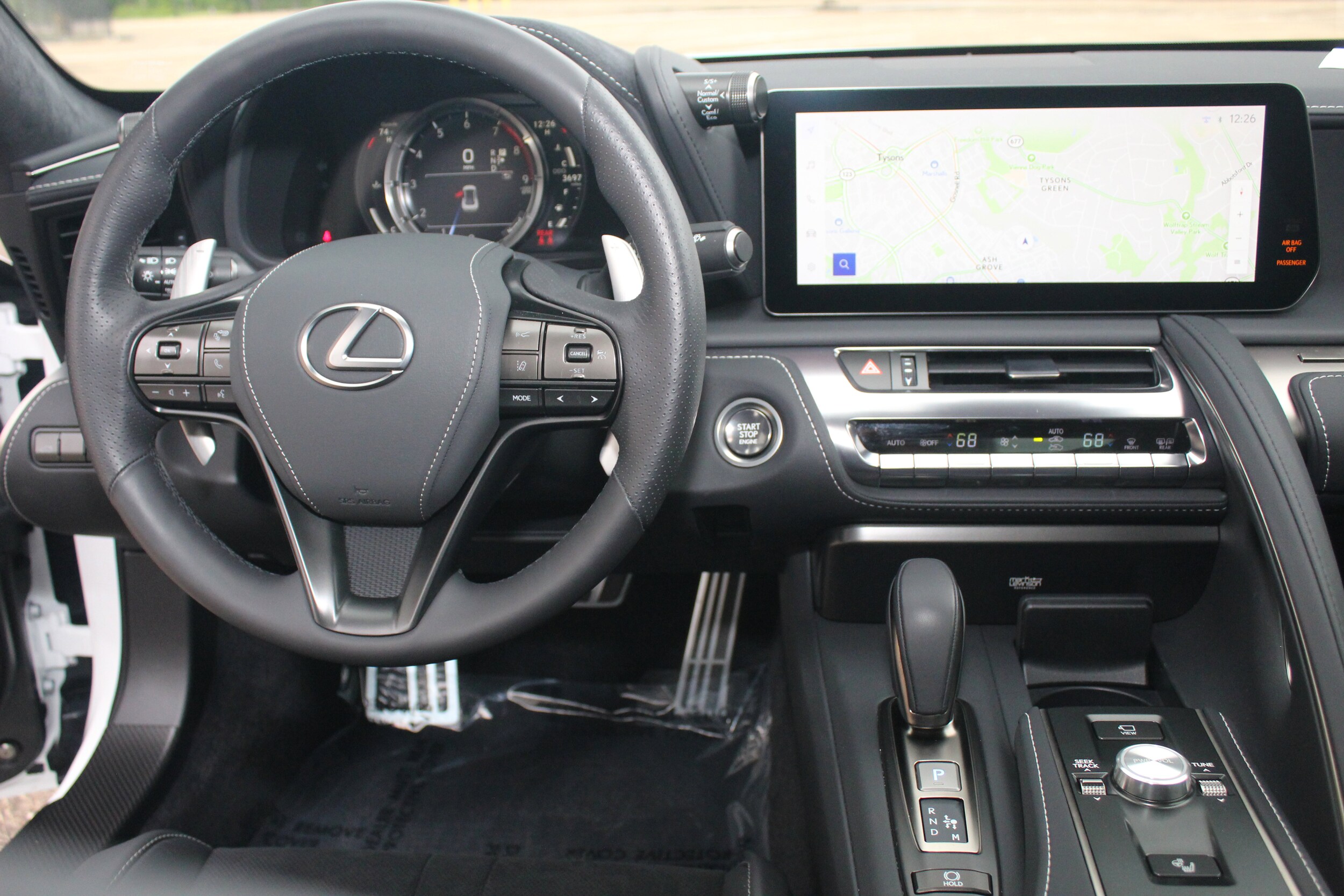 2024 Lexus LC 500 photo 4