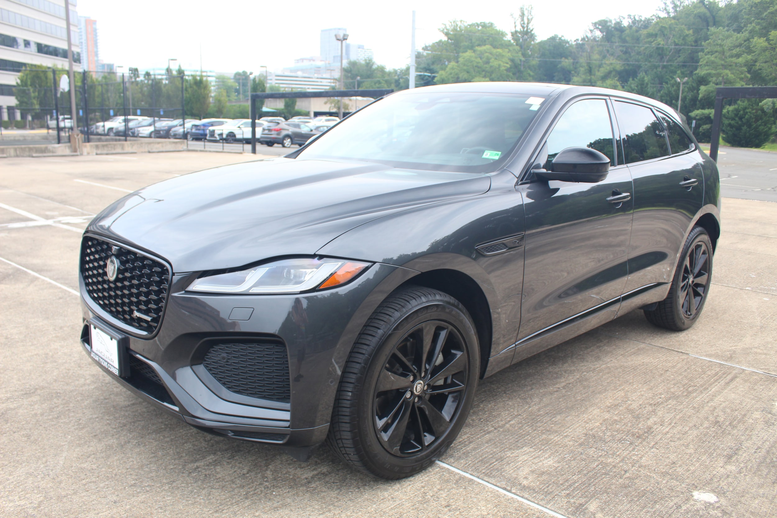 2025 Jaguar F-PACE P250 R-Dynamic S