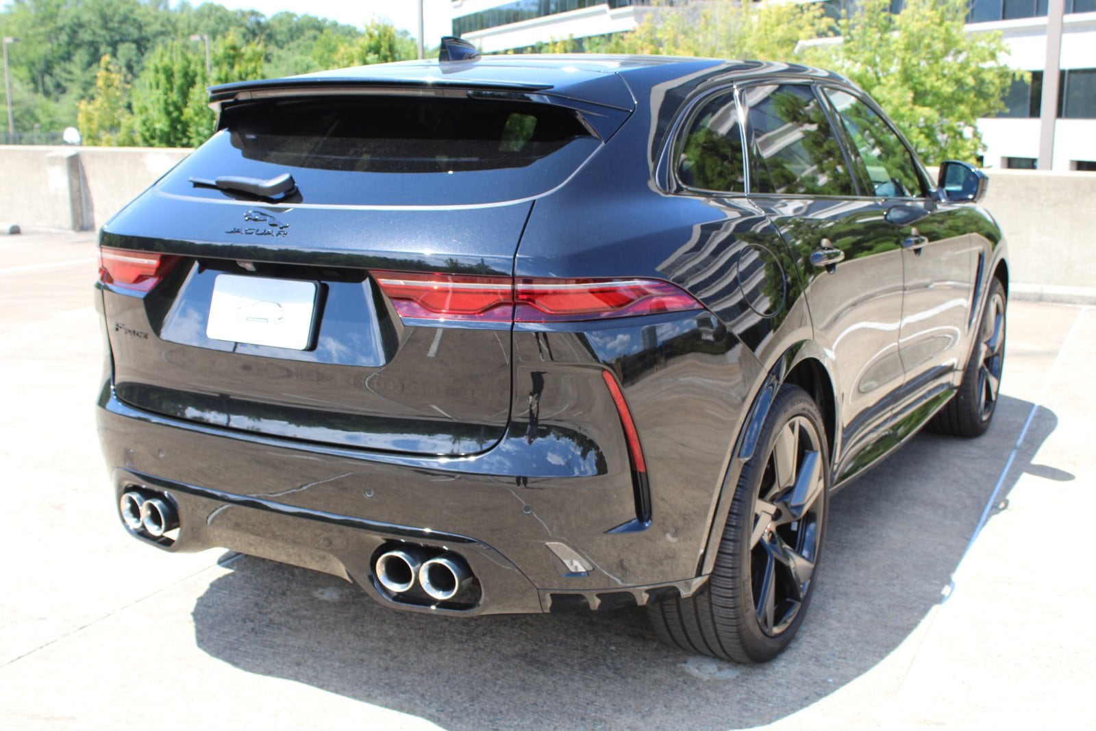 Certified 2022 Jaguar F-Pace SVR with VIN SADCZ2EE6NA691107 for sale in Vienna, VA