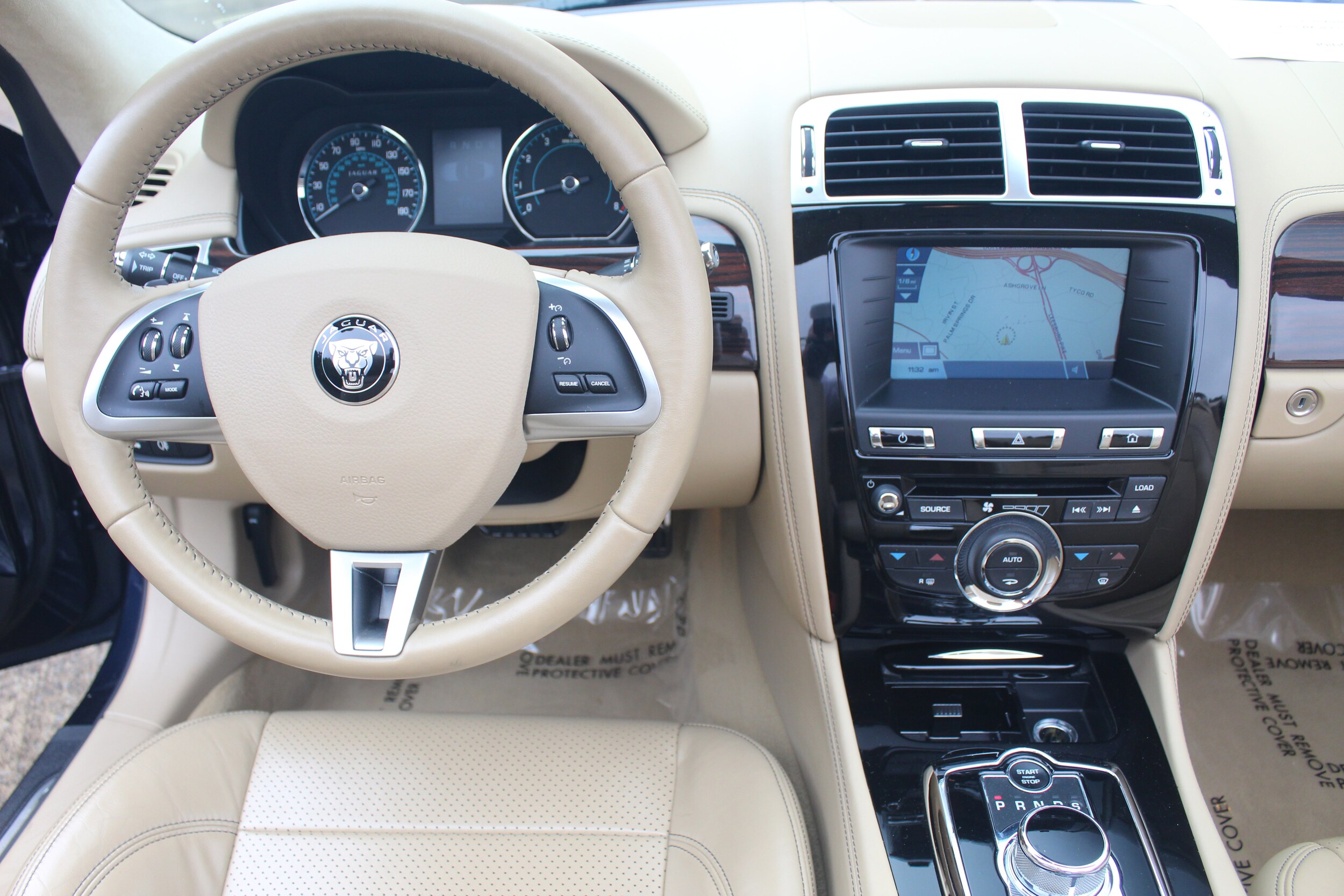2015 Jaguar XK photo 4