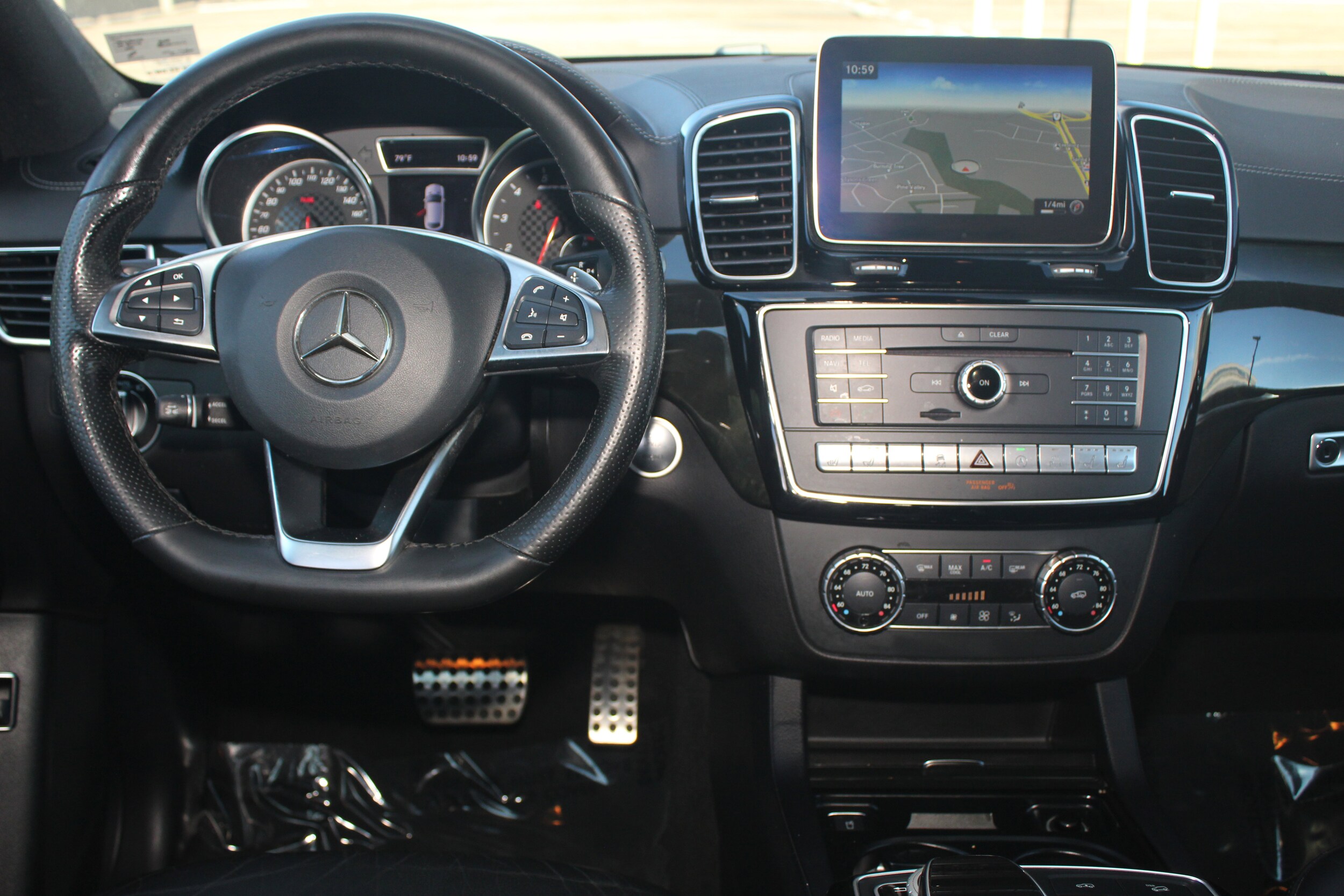 2018 Mercedes Benz GLE AMG 43 4MATIC photo 3