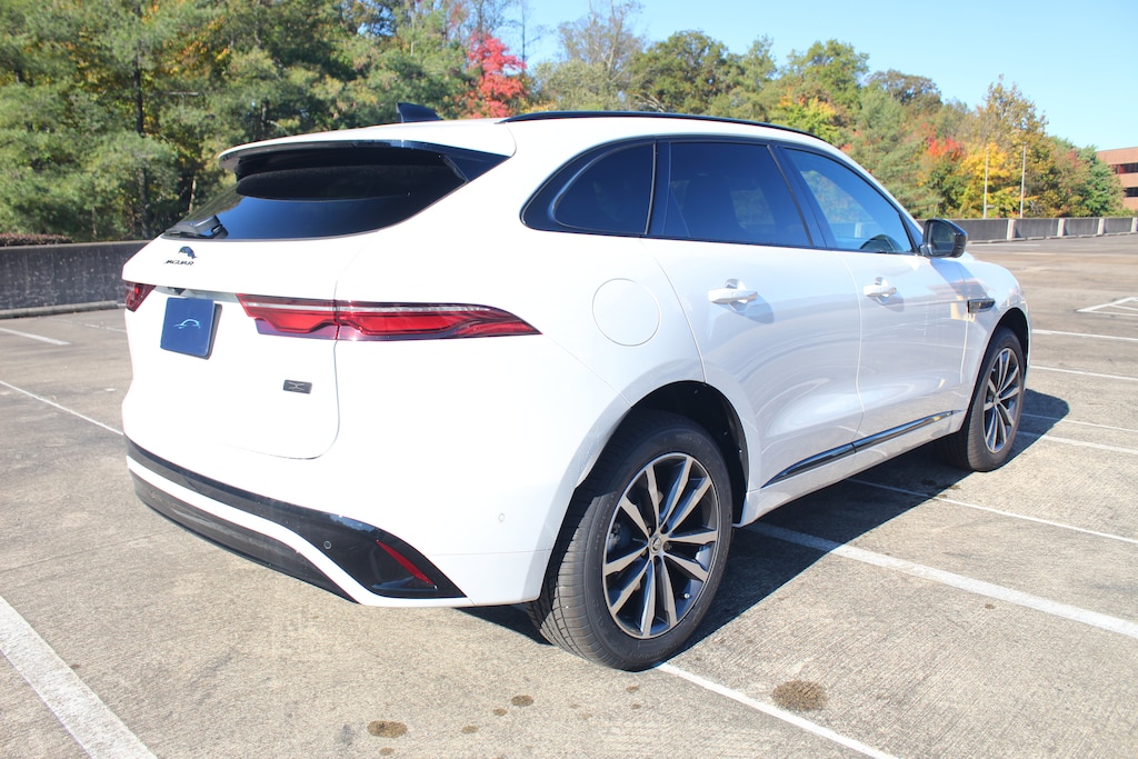 New 2026 Jaguar F-PACE P250 R-Dynamic S SUV