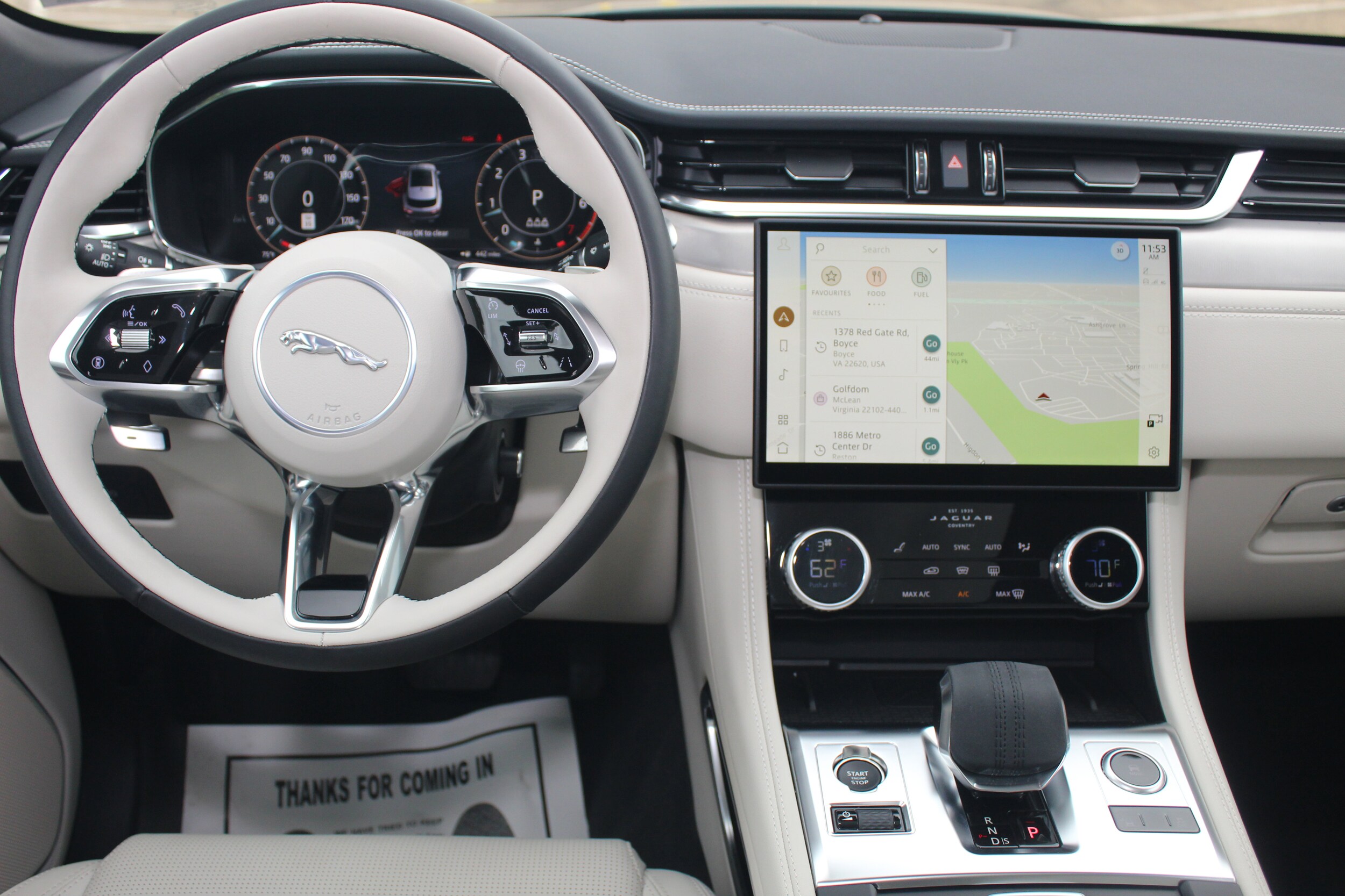2025 Jaguar F-PACE P250 R-Dynamic S photo 4