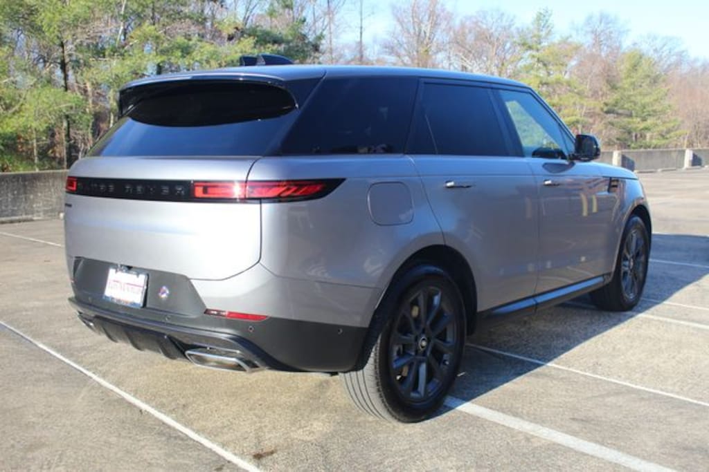 Used 2025 Land Rover Range Rover Sport P360 SE SUV