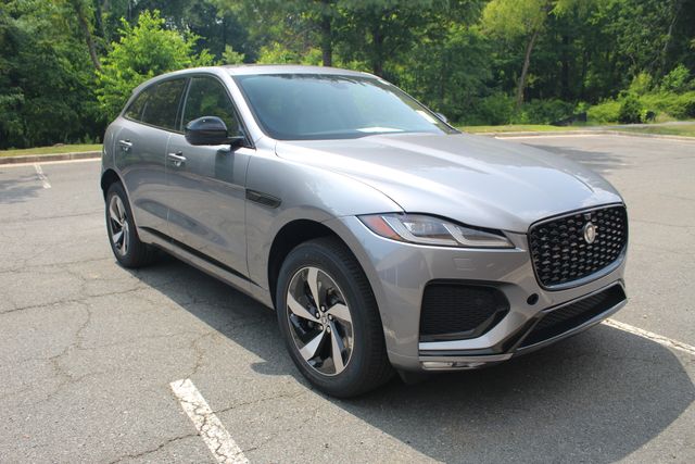 2026 Jaguar F-Pace R-Dynamic S - Photo 10