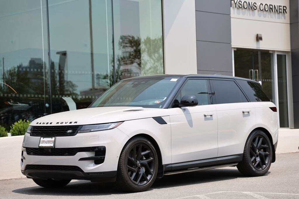 Used 2024 Land Rover Range Rover Sport SE SUV