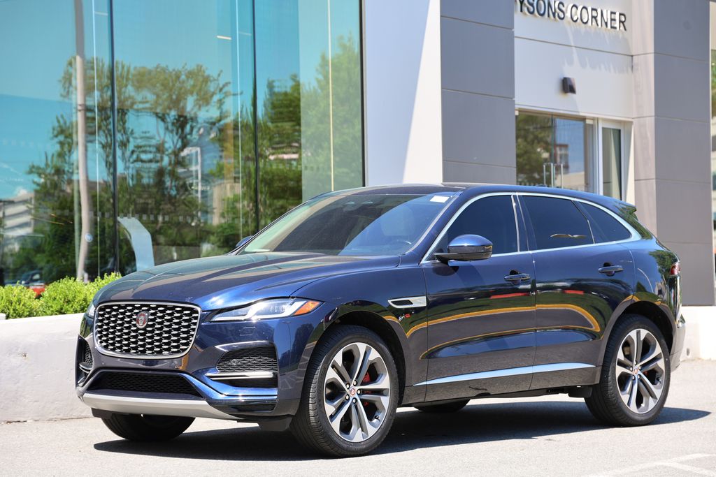 2022 Jaguar F-PACE P250 S's photo