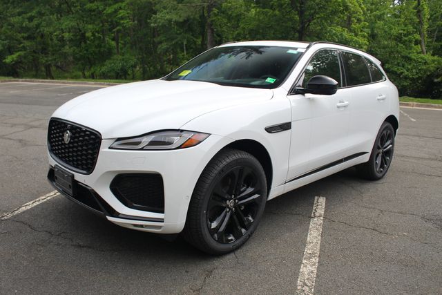 2026 Jaguar F-Pace R-Dynamic S's photo