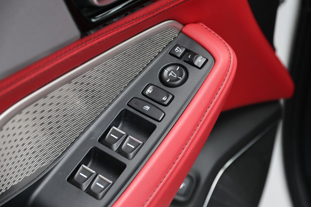 2024 Acura MDX A-Spec Package - Photo 23