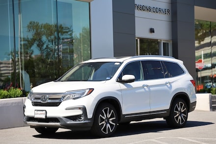 2020 Honda Pilot Touring 8 Passenger AWD SUV