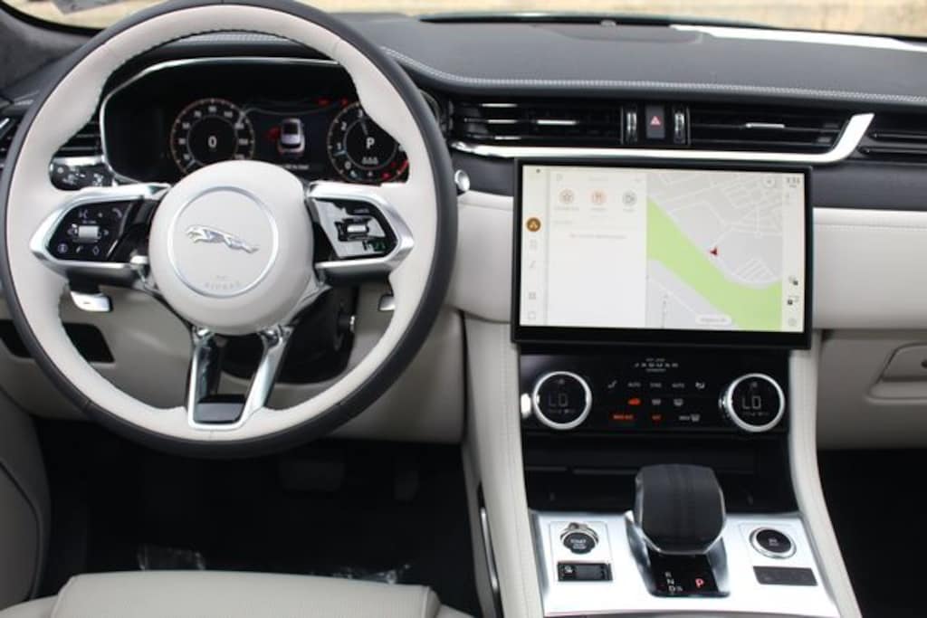 New 2026 Jaguar F-PACE P250 R-Dynamic S SUV