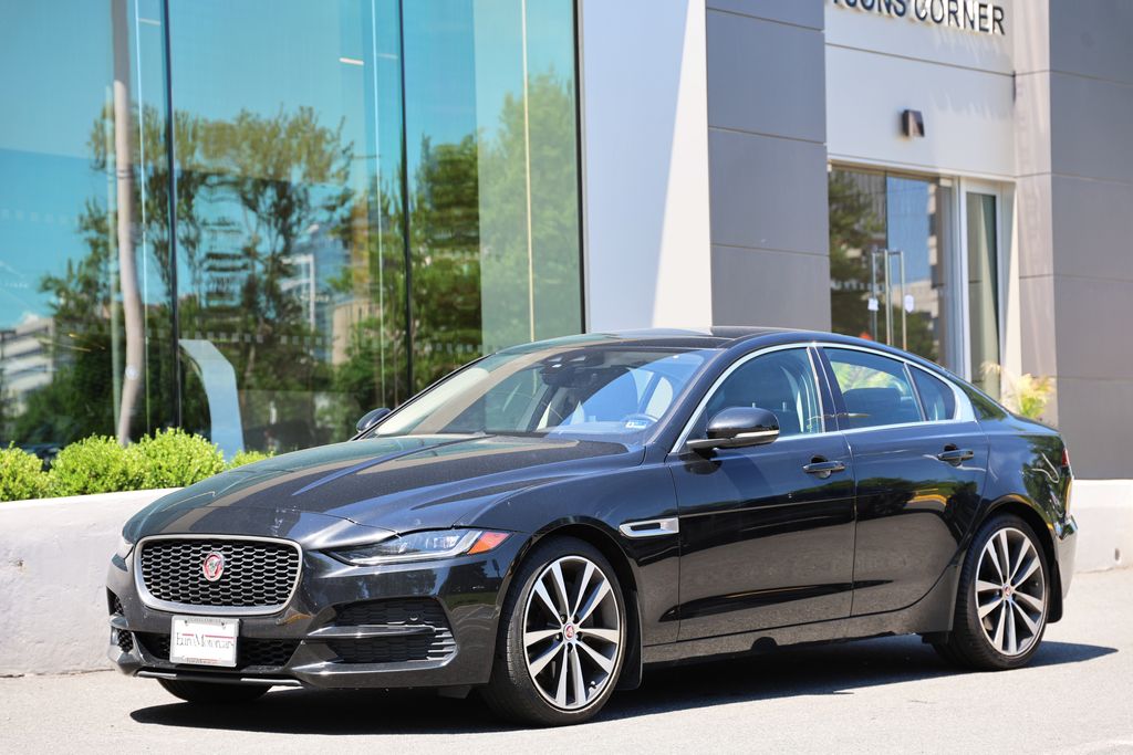 2020 Jaguar XE P250 S's photo
