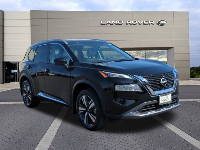 2023 Nissan Rogue SL photo 3