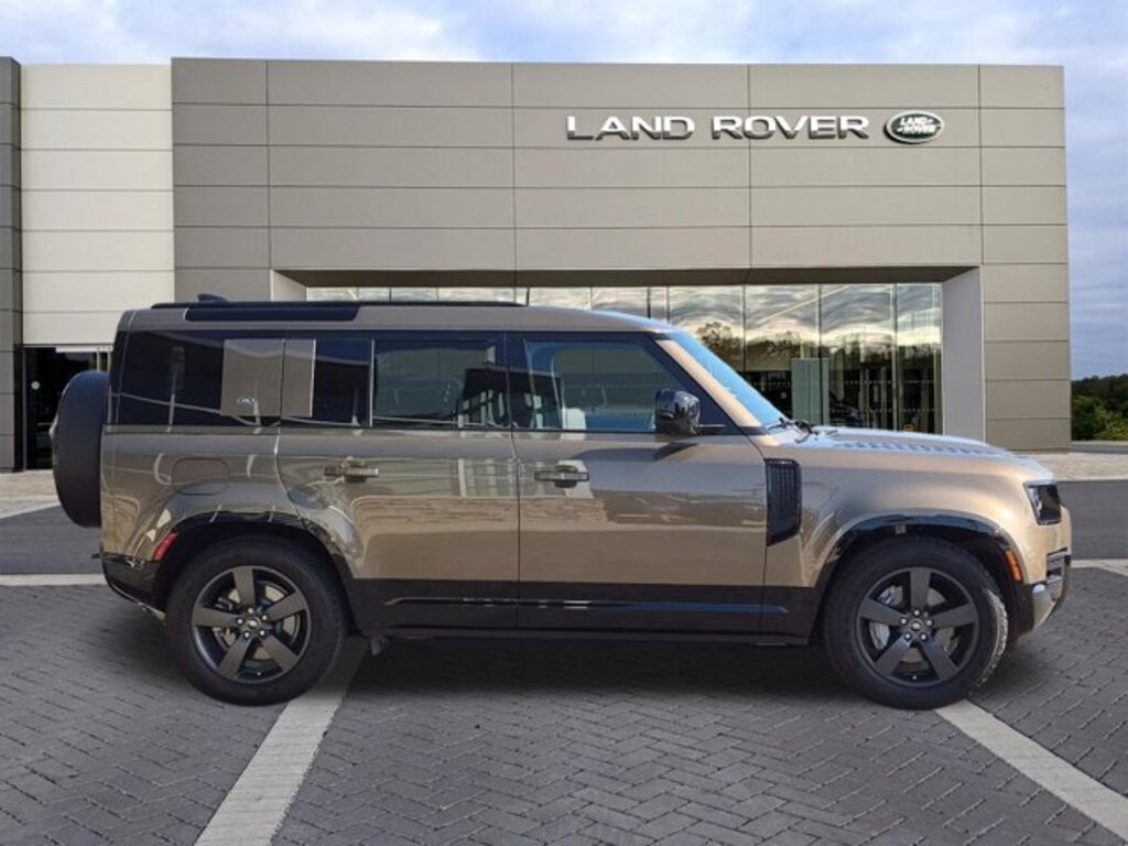 Used 2024 Land Rover Defender X-Dynamic SE Sport Utility