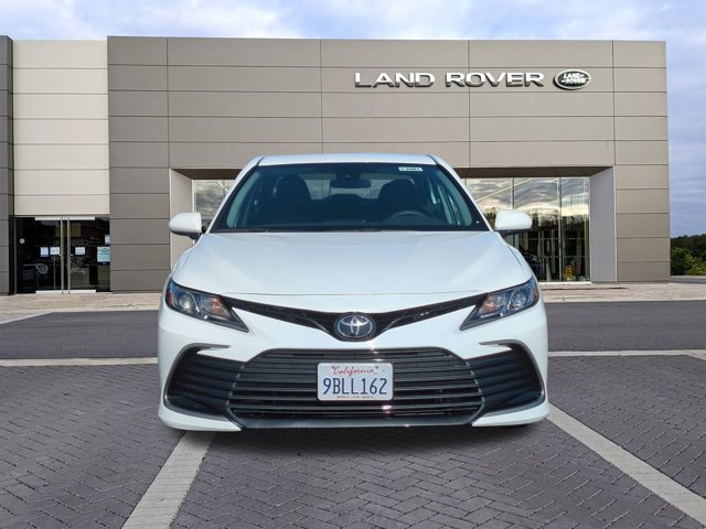 Used 2022 Toyota Camry LE with VIN 4T1C11AK8NU693136 for sale in Ventura, CA