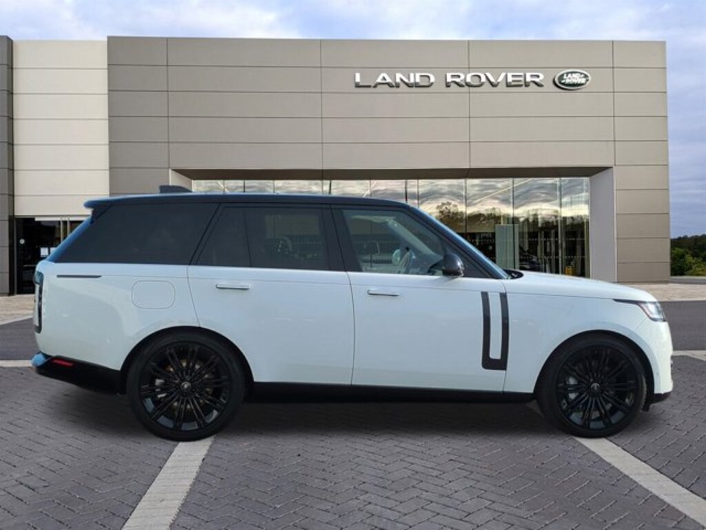 Used 2023 Land Rover Range Rover SE Sport Utility