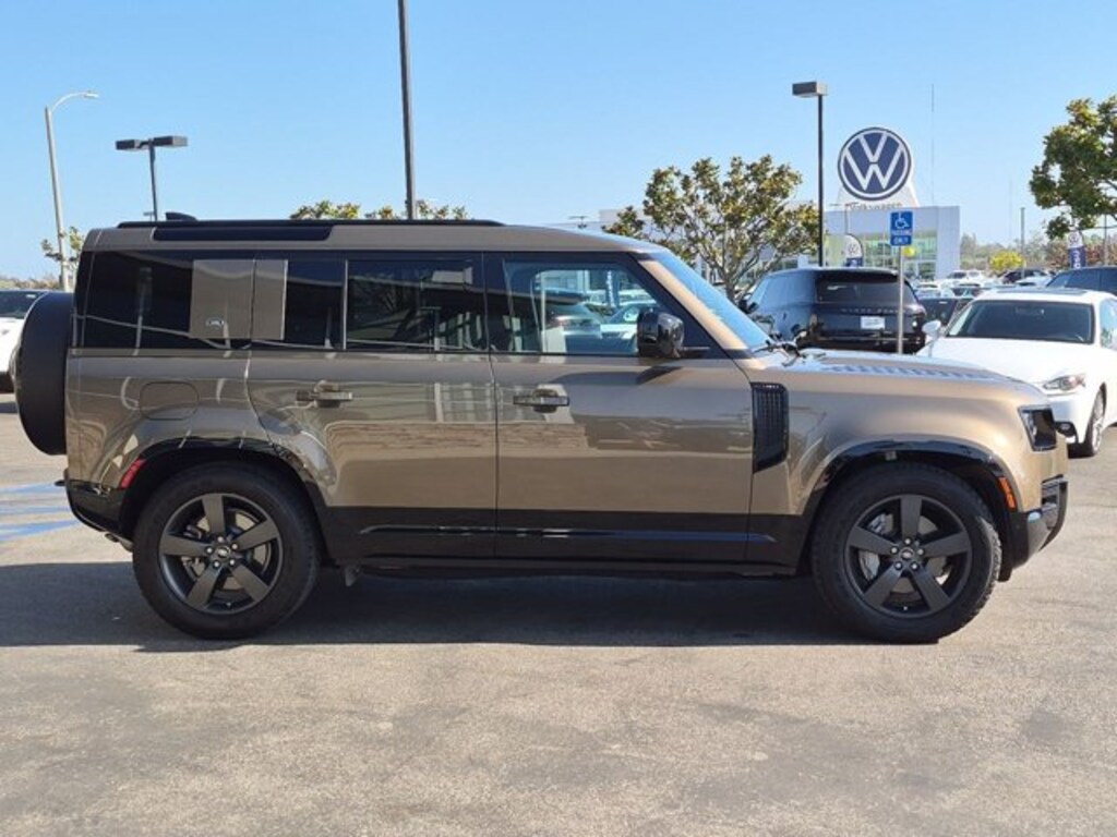 Used 2024 Land Rover Defender X-Dynamic SE Sport Utility