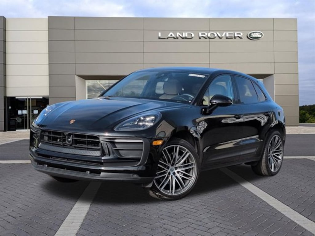 Used 2024 Porsche Macan Base Sport Utility