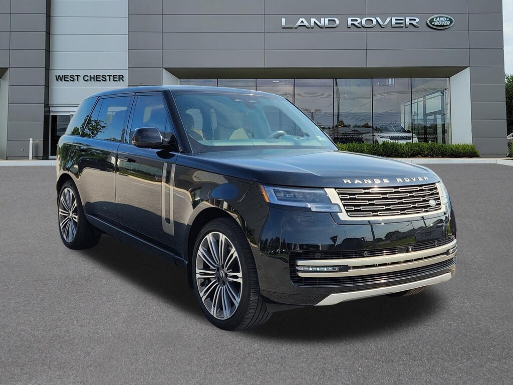 Certified 2025 Land Rover Range Rover P530 SE 7 Seat SUV