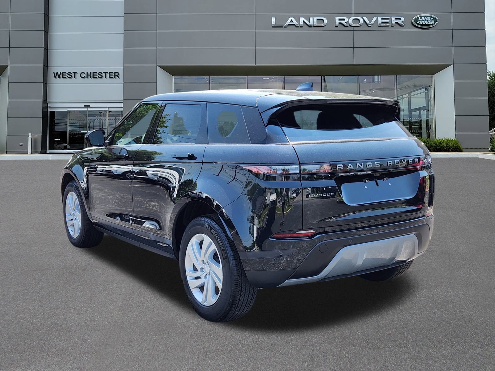 2024 Land Rover Range Rover Evoque S photo 3