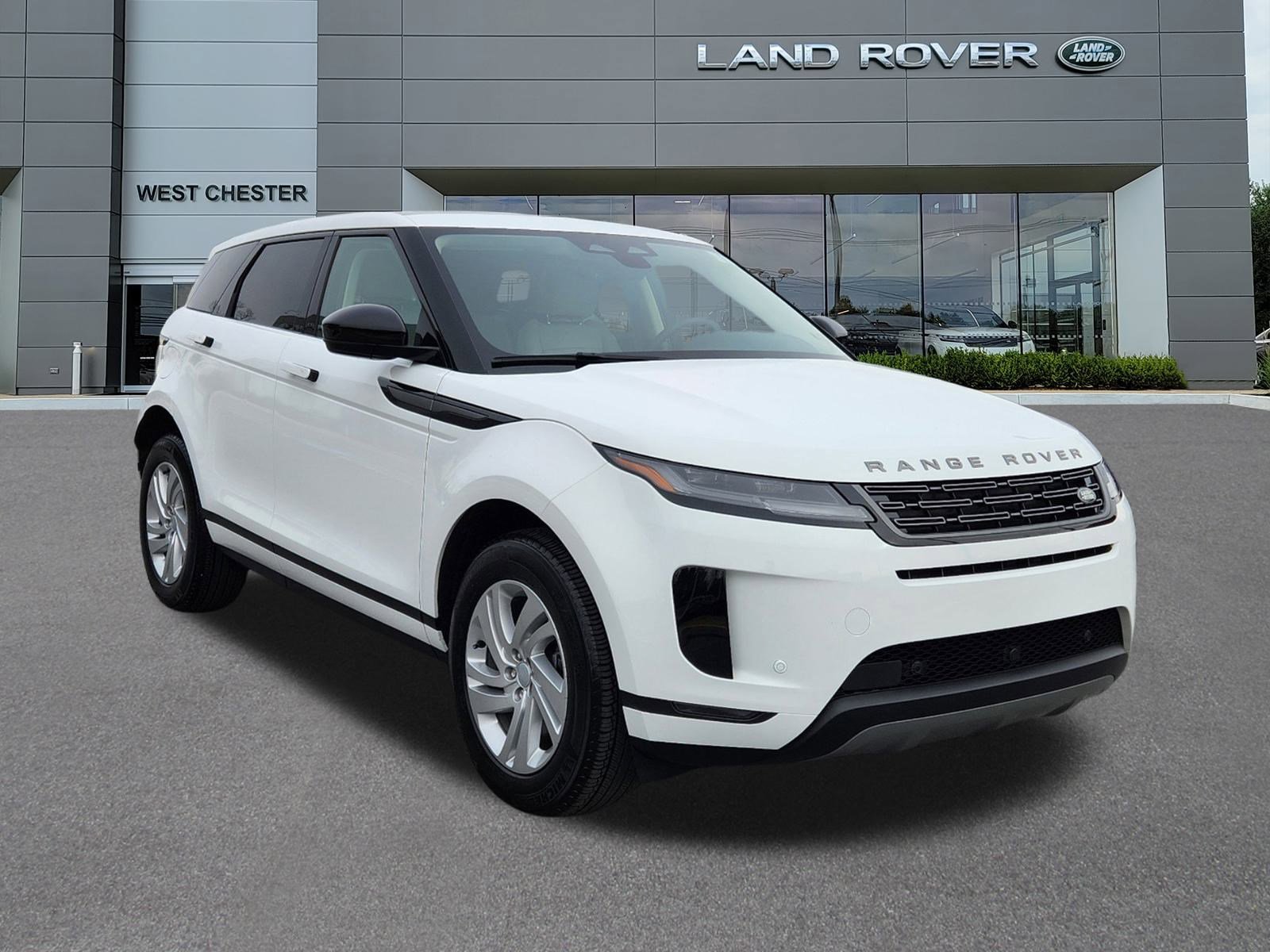 2024 Land Rover Range Rover Evoque S photo 2