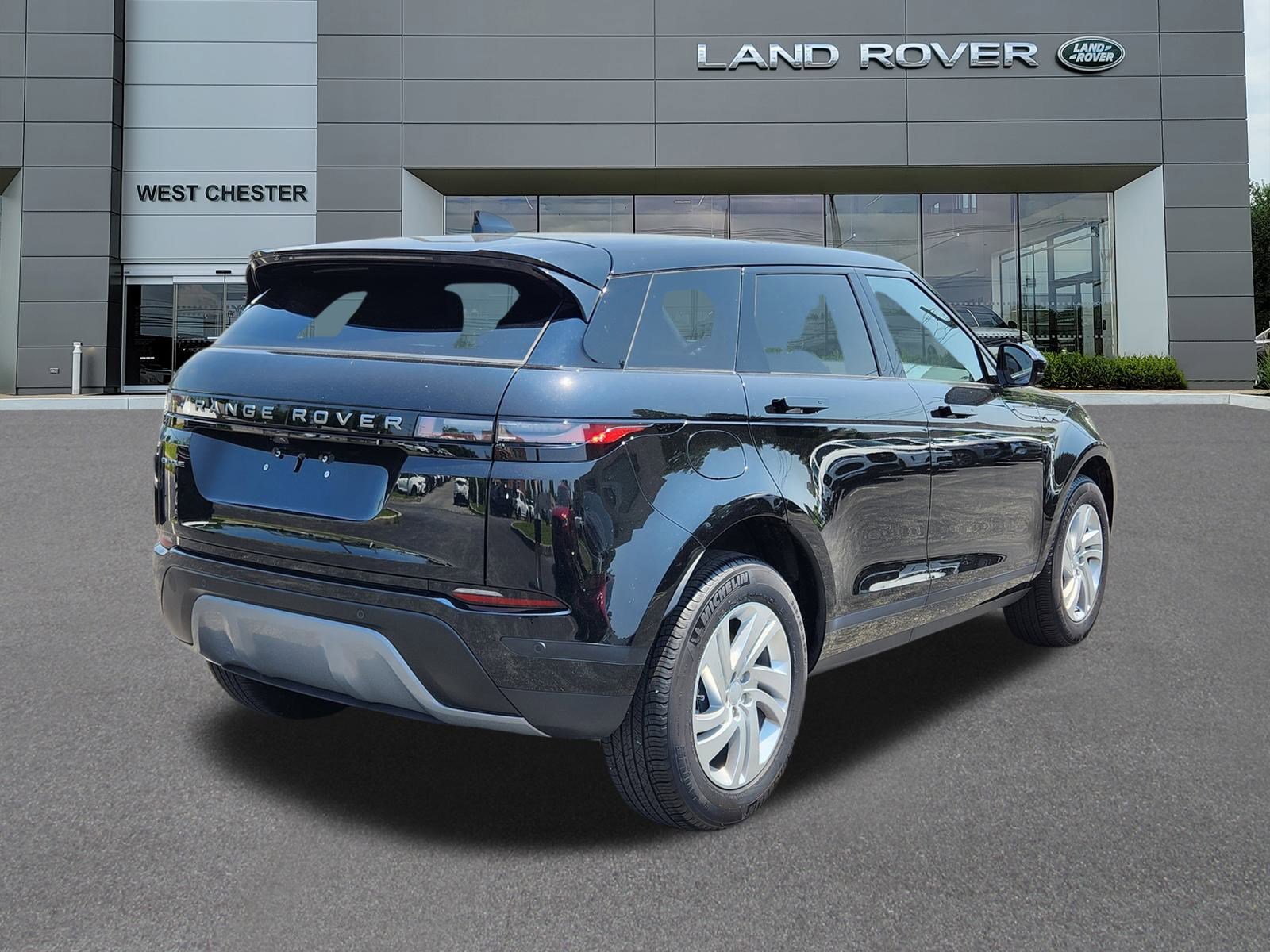 2024 Land Rover Range Rover Evoque S photo 4