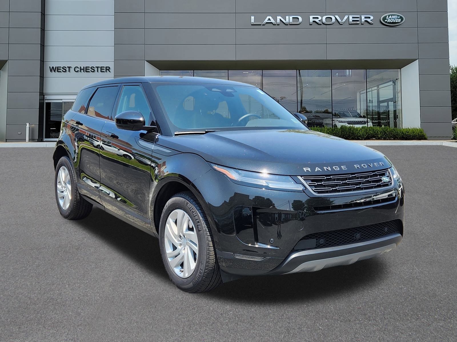 2024 Land Rover Range Rover Evoque S photo 2