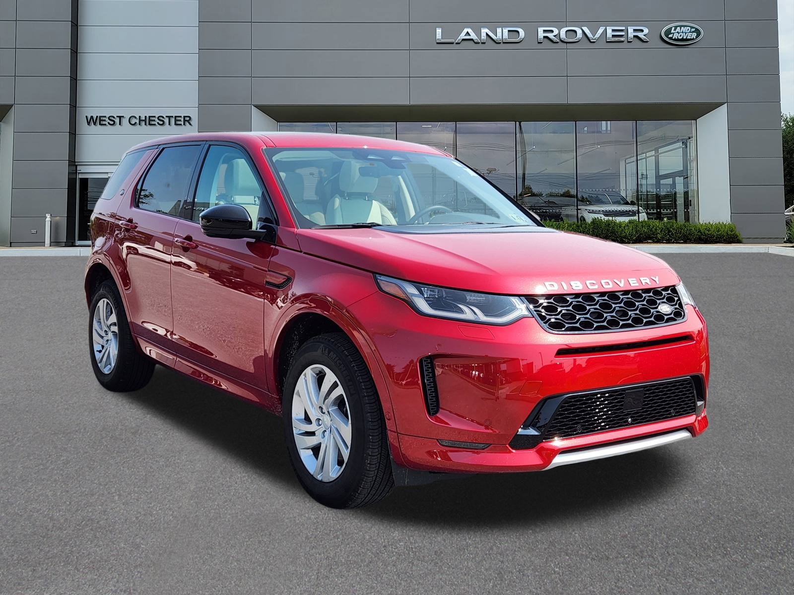 2025 Land Rover Discovery Sport S photo 2