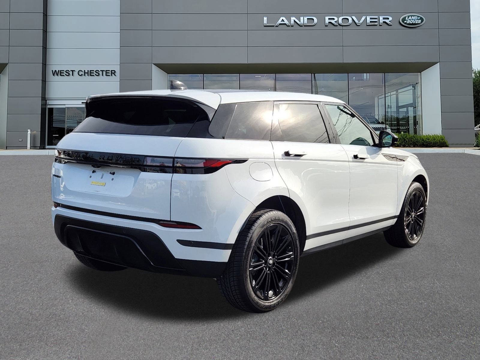 2024 Land Rover Range Rover Evoque S photo 4