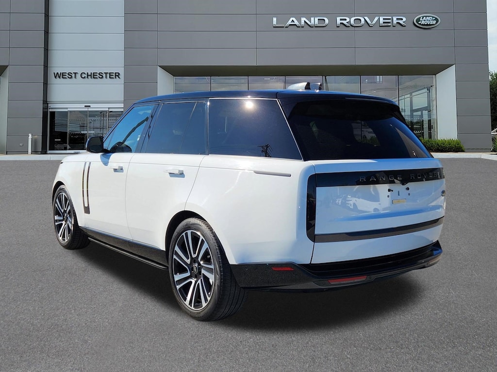 Certified 2023 Land Rover Range Rover P400 SE SUV