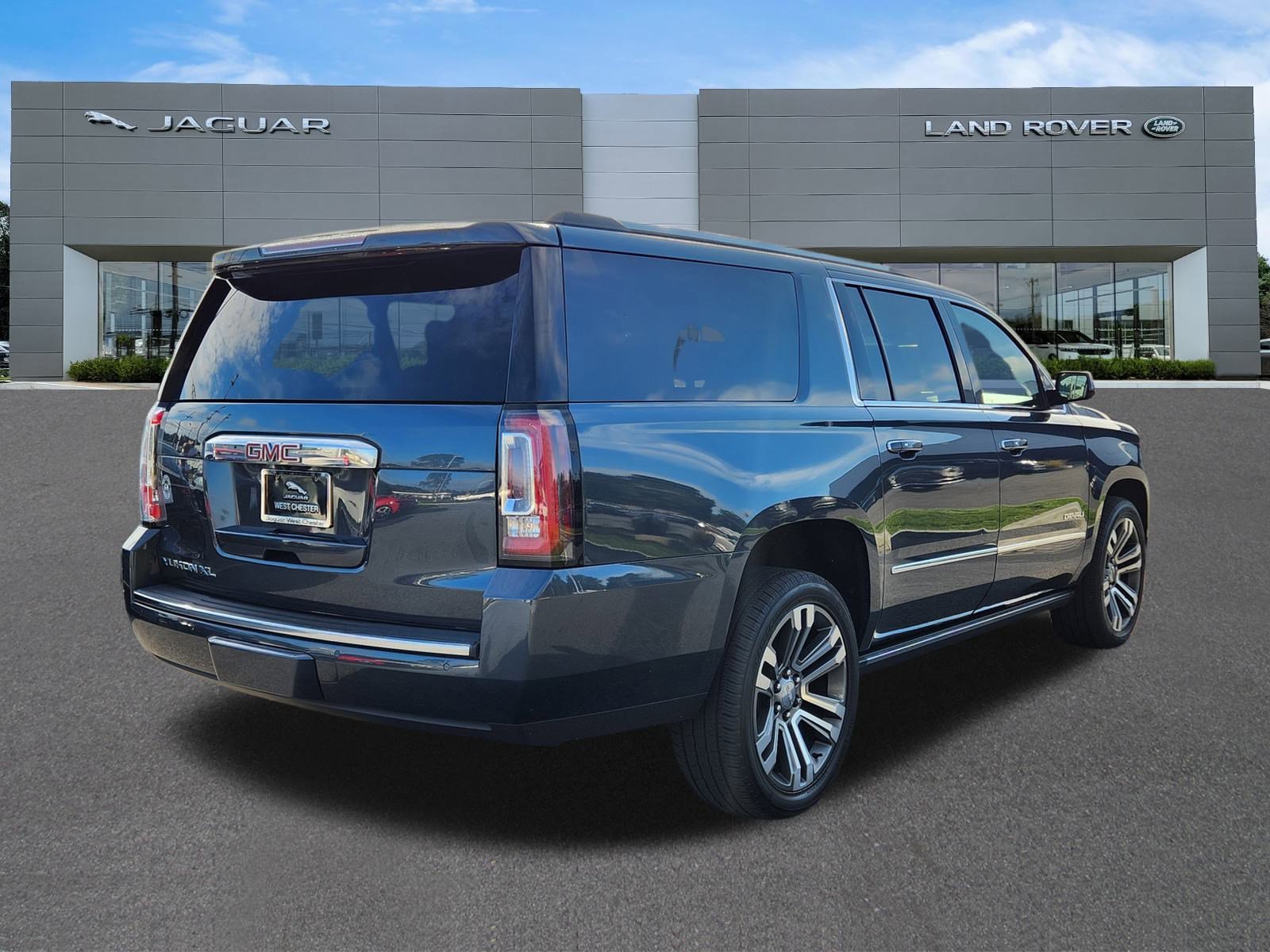 2020 Gmc Yukon XL Denali photo 4