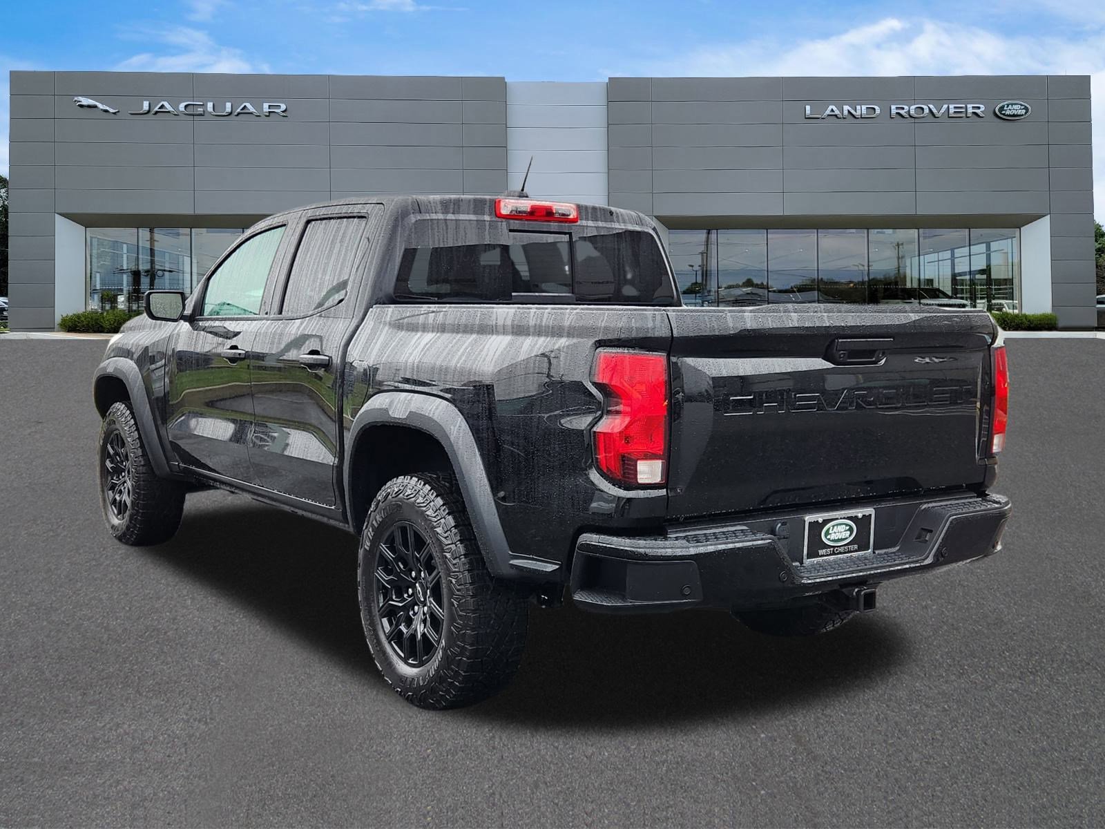 2025 Chevrolet Colorado Trail Boss photo 3