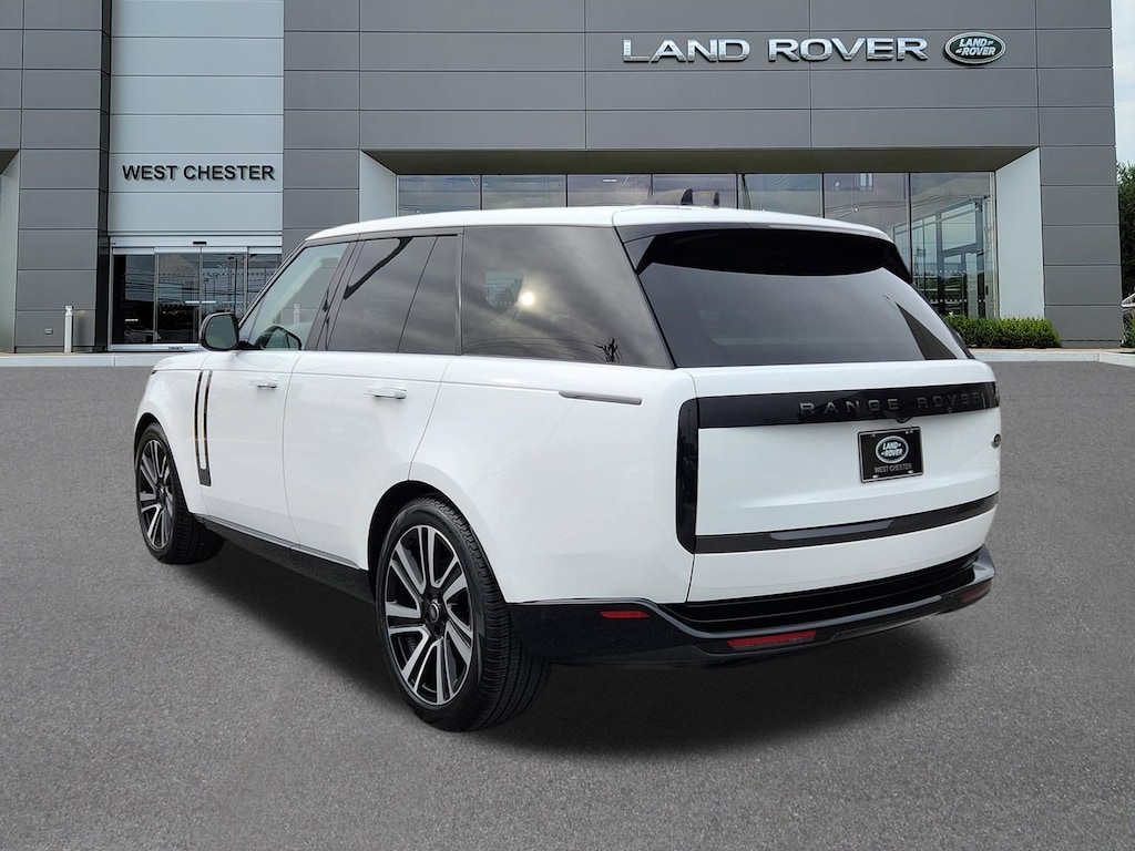 Certified 2023 Land Rover Range Rover P400 SE SUV