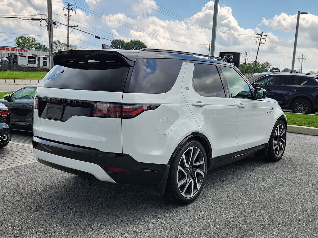 Certified 2024 Land Rover Discovery P300 Dynamic SE SUV