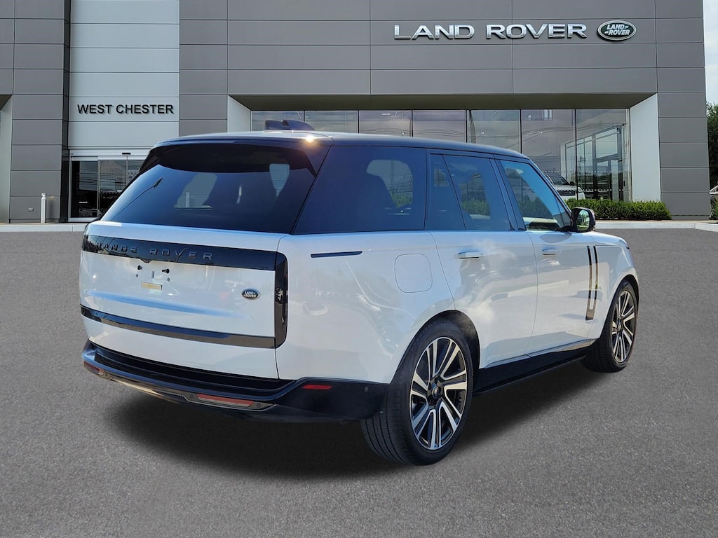 Certified 2023 Land Rover Range Rover P400 SE SUV