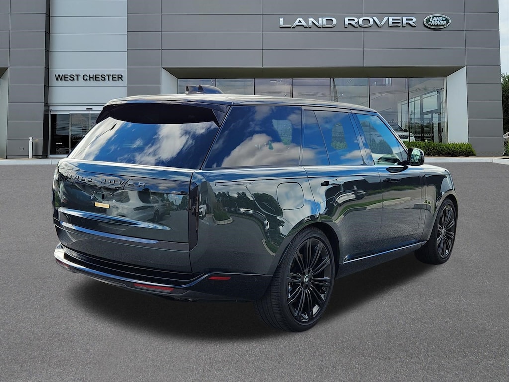 Certified 2024 Land Rover Range Rover P530 SE SUV