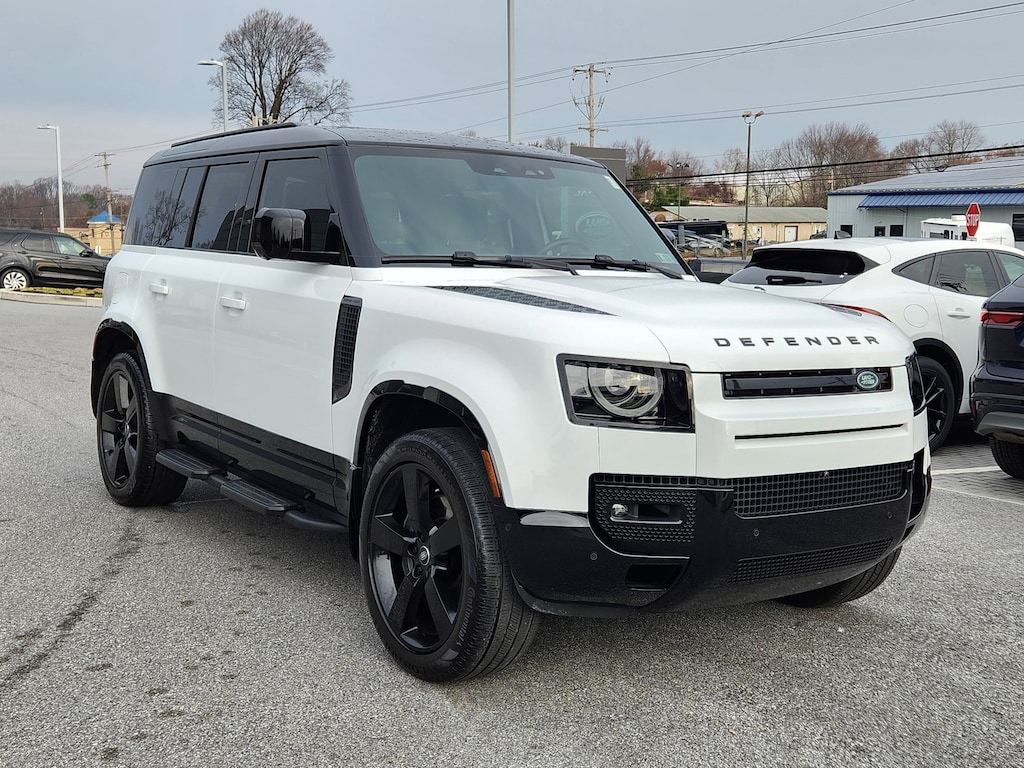 Certified 2025 Land Rover Defender 110 X-Dynamic SE SUV