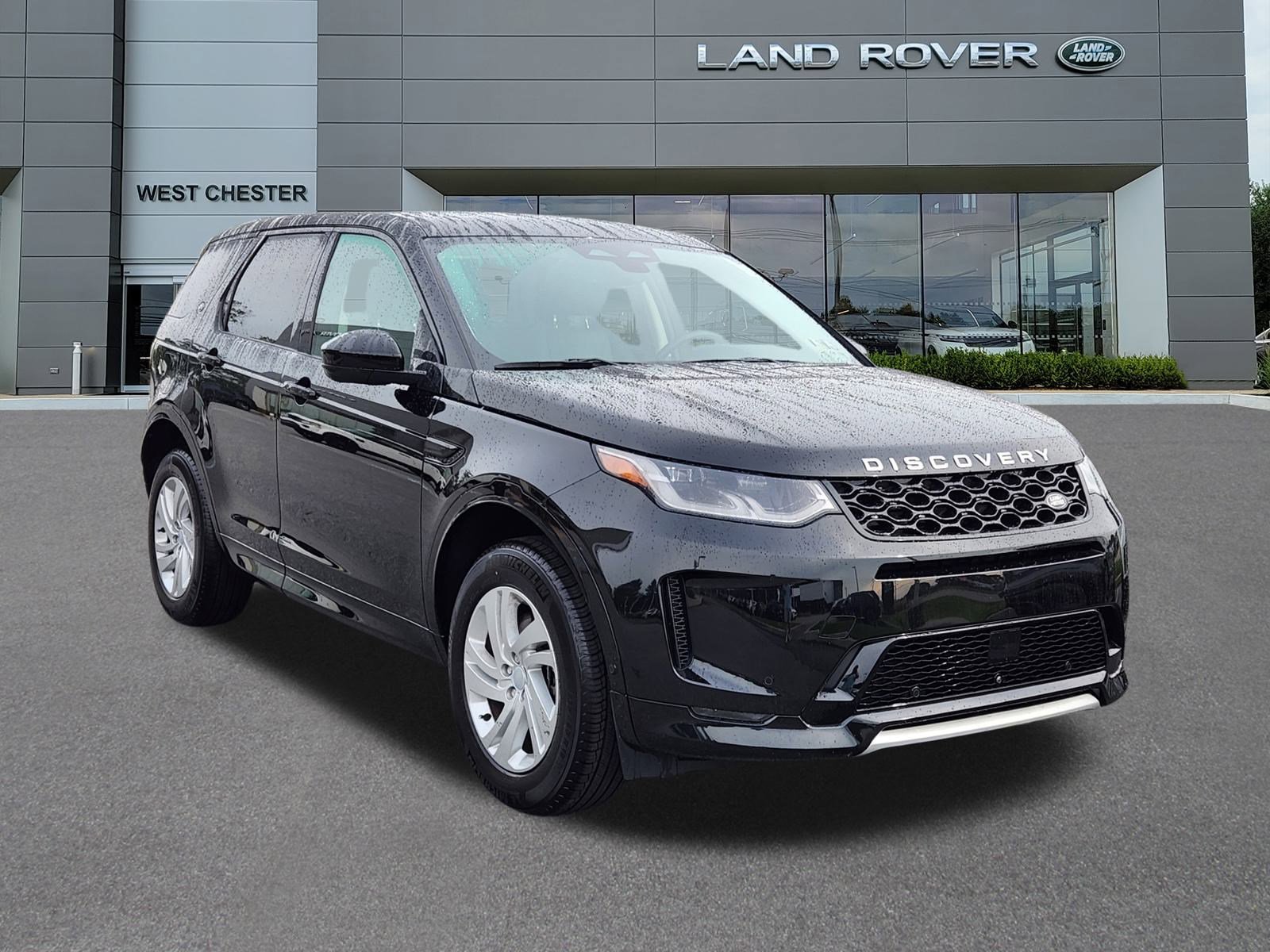 2025 Land Rover Discovery Sport S photo 2