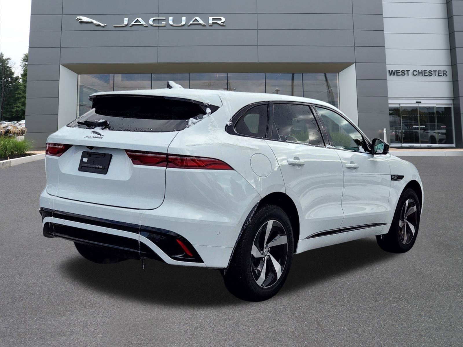 2024 Jaguar F-PACE P250 R-Dynamic S photo 4