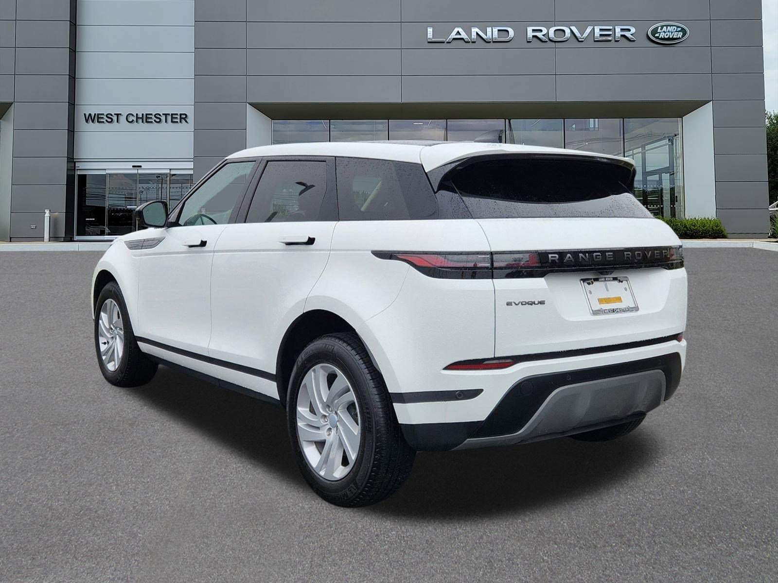 2024 Land Rover Range Rover Evoque S photo 3