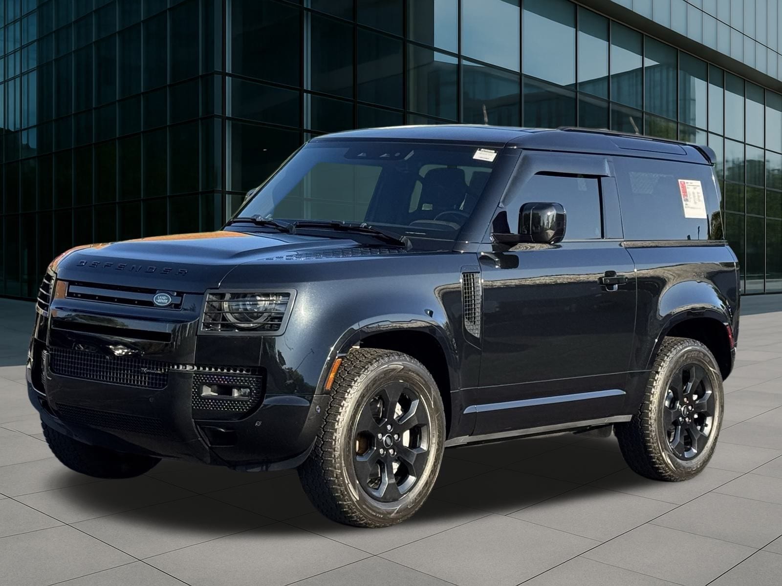 2023 Land Rover Defender X-Dynamic SE's photo