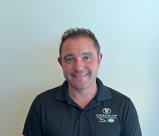 Staff member Jeremy Gray from ID_0b8e0e9f2fc5