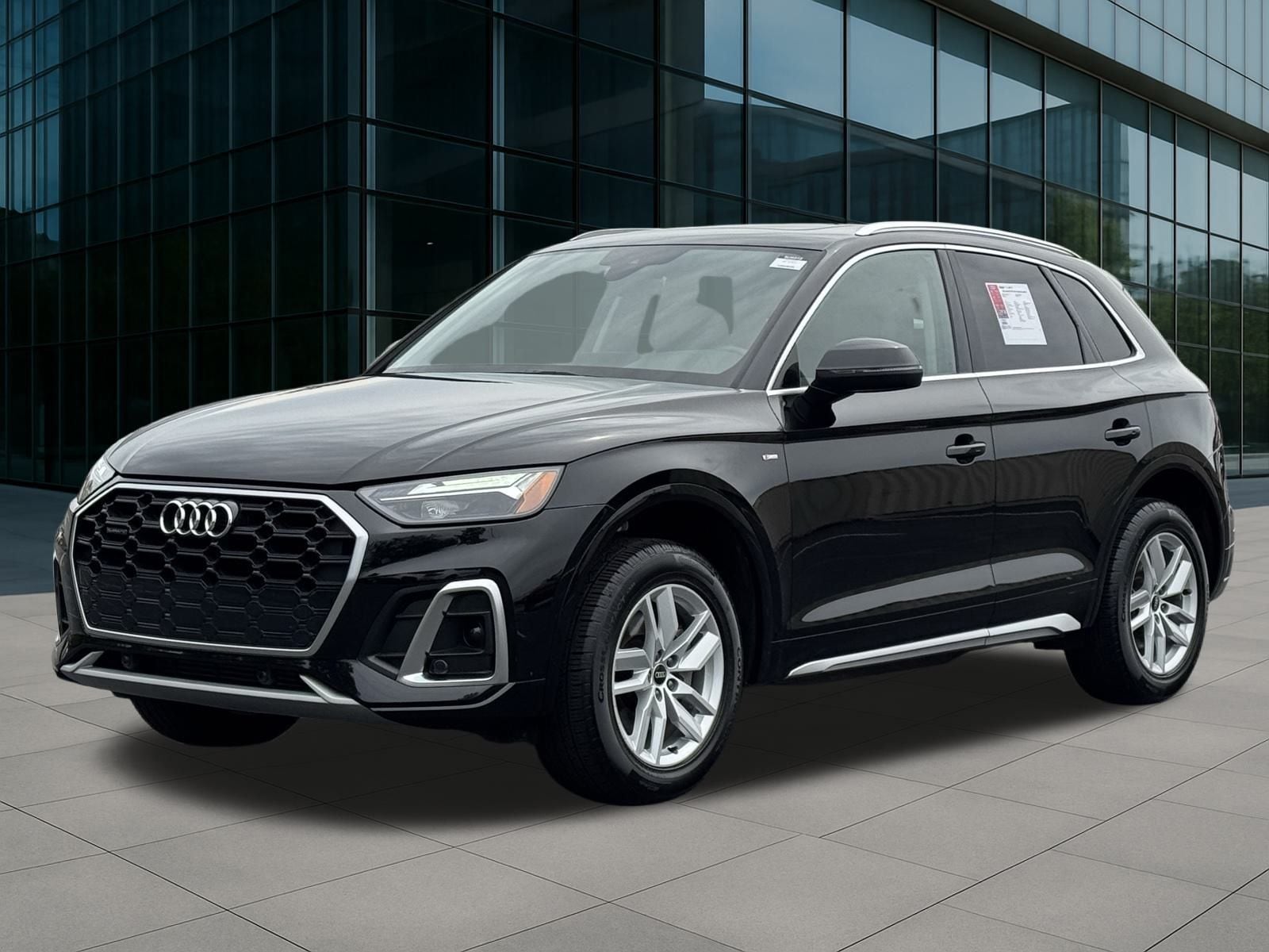 2022 Audi Q5 Premium's photo
