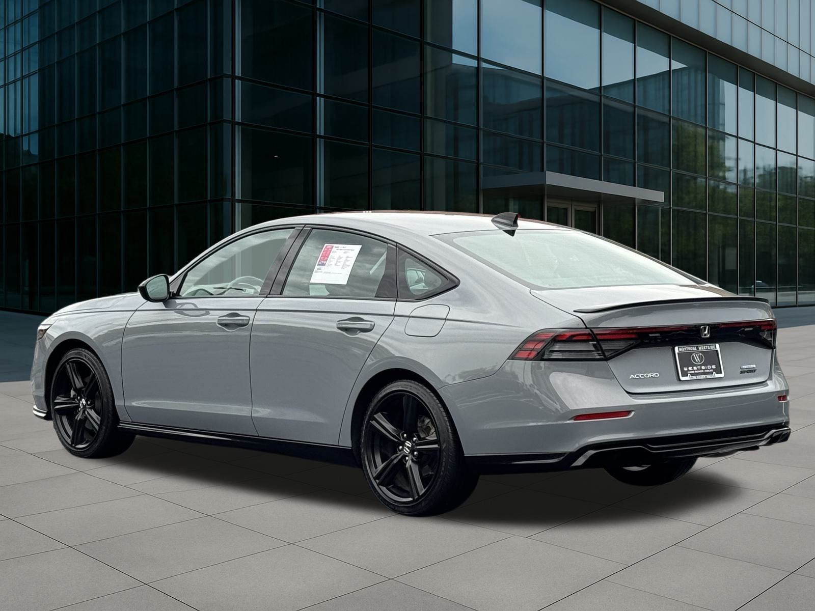 2023 Honda Accord Hybrid Sport-L photo 3